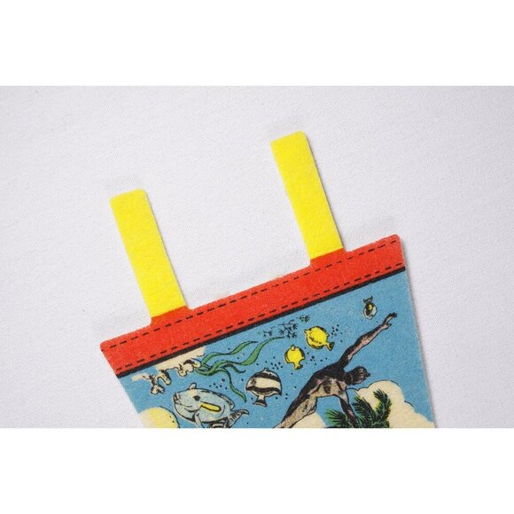 Vintage small 14" Sea Life Park Hawaii pennant, small tourist souvenir neon - Picture 3 of 8